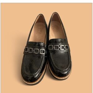 Naturalizer Glossy Black Loafers for Women
